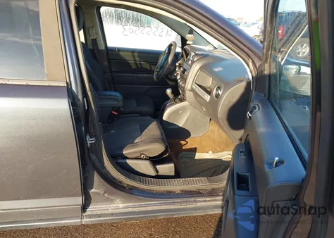 2015 Jeep Compass Sport z USA, uszkodzony, nr VIN 1C4NJDBB0FD240191